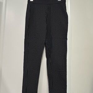 Stripped crop pants